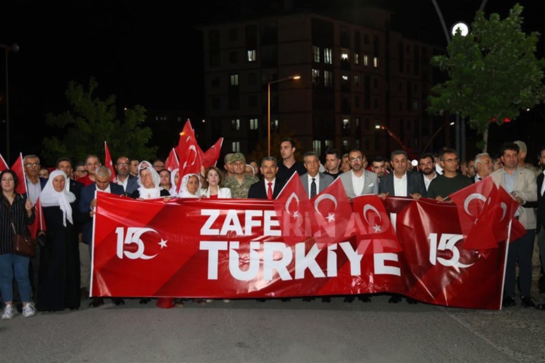 15 TEMMUZ DEMOKRASİ VE MİLLİ GÜNÜ'NÜ COŞKUYLA KUTLADIK.