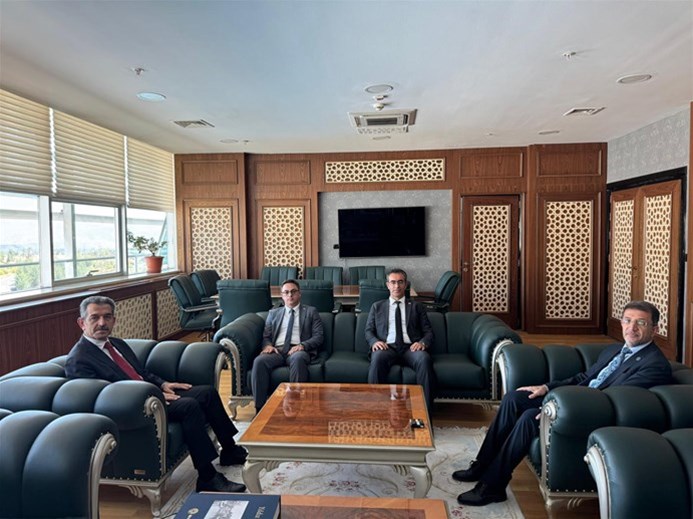 VALİMİZ BİROL EKİCİ, CEZERİ ÖĞRENCİ YURDUMUZU ZİYARET ETTİLER.